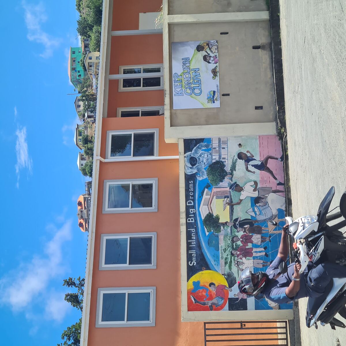 Rodney Bay – Marina Life and Local Flavor